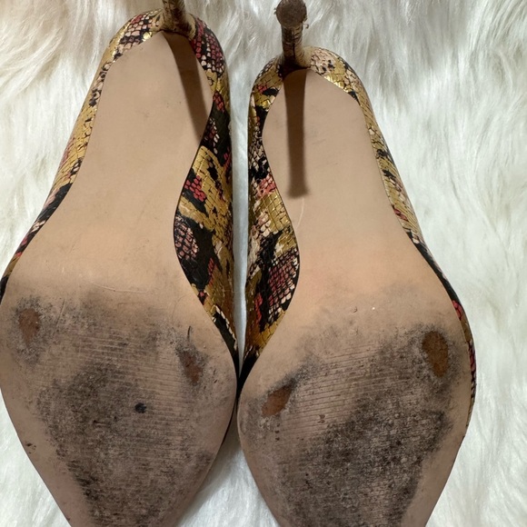 Steve Madden Gold and Black Snakeskin Women's Heels - Picture 5 of 7